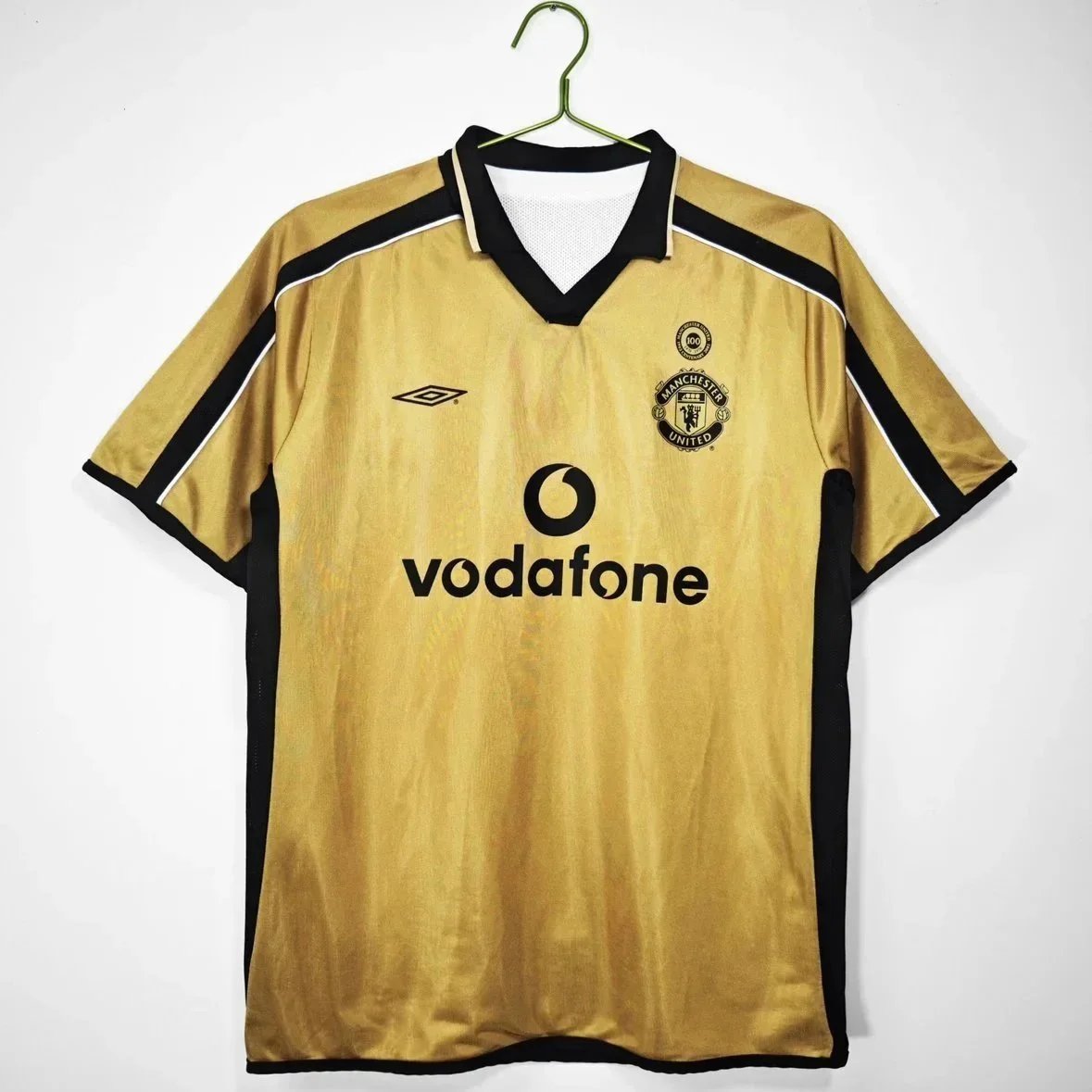 Umbro Manchester United 2001/02 Reversible Third Jersey T-Shirt Gold/White SZ L