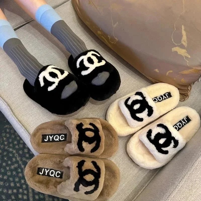 Men's Designer Slippers Wool Lined Slides - Unisex Winter Warm House Shoes, Plush Fur Comfort, Casual Indoor/Outdoor Mules