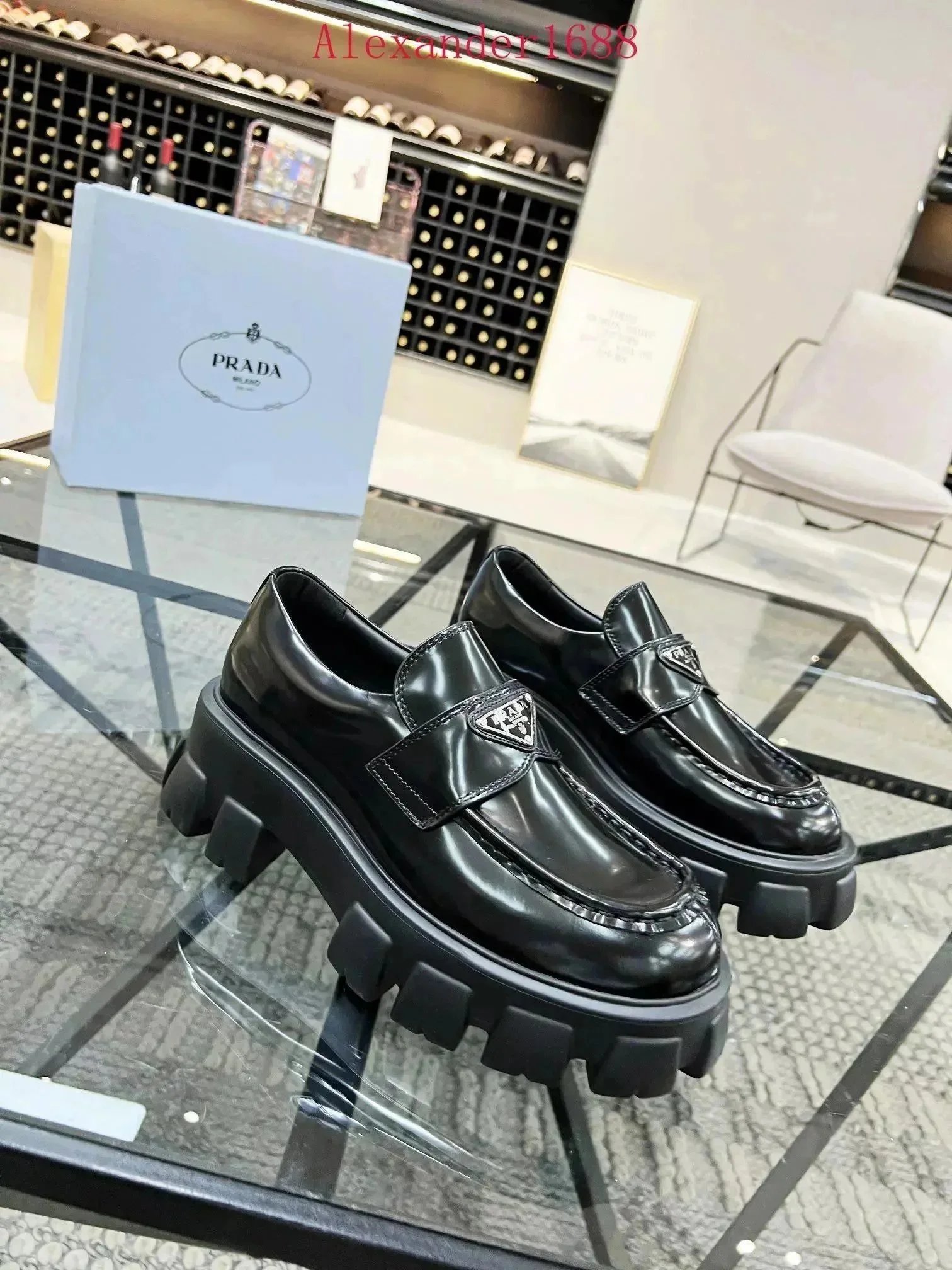 Women's Monolith Brushed Leather Lug Sole Platform Loafers
