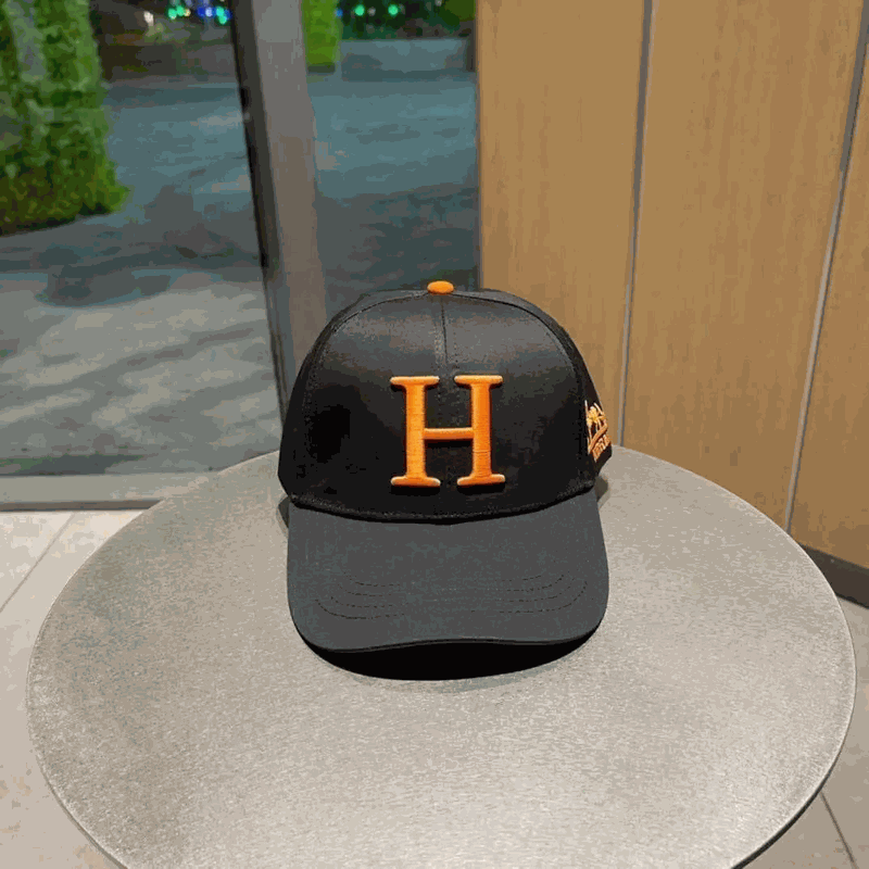 Trendy Baseball Hats for Women - Stylish Sun Hat with Embroidered Design, Washed Cotton Cap for Daily Wear, Sun Shade Protection