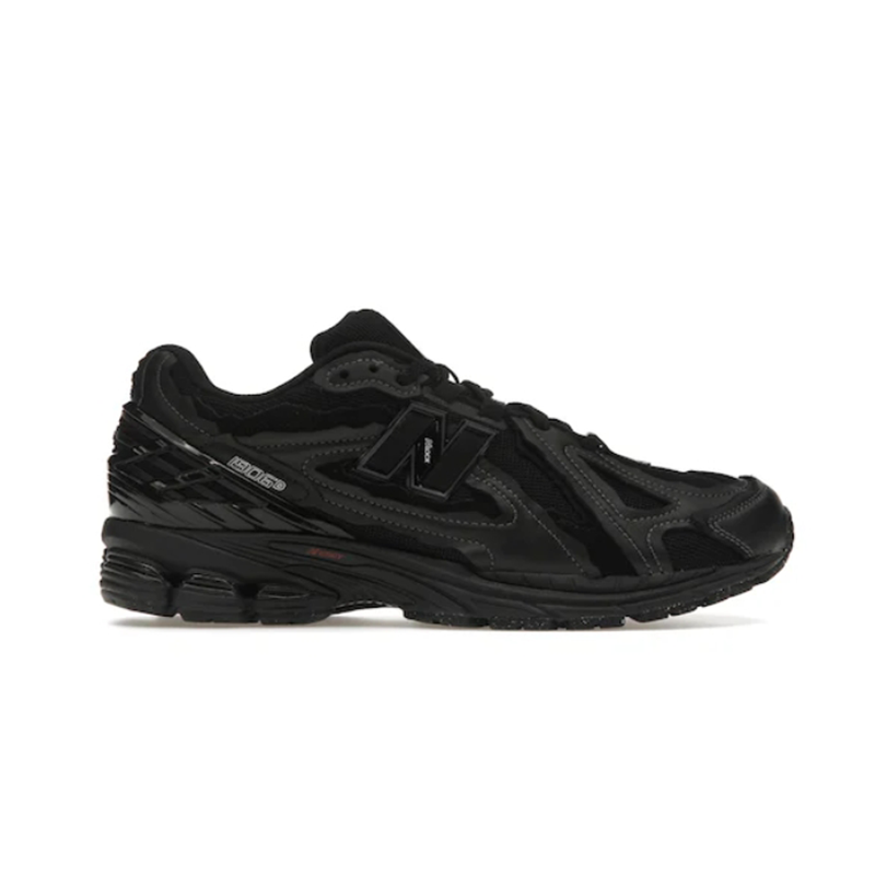 1906D Protection Pack Black LeatherFashion sneakers
