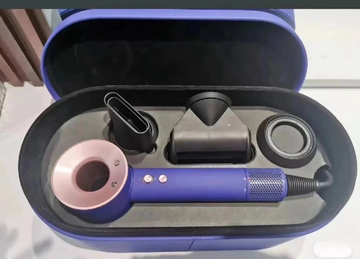 DS hairdryer HD08 limited edition