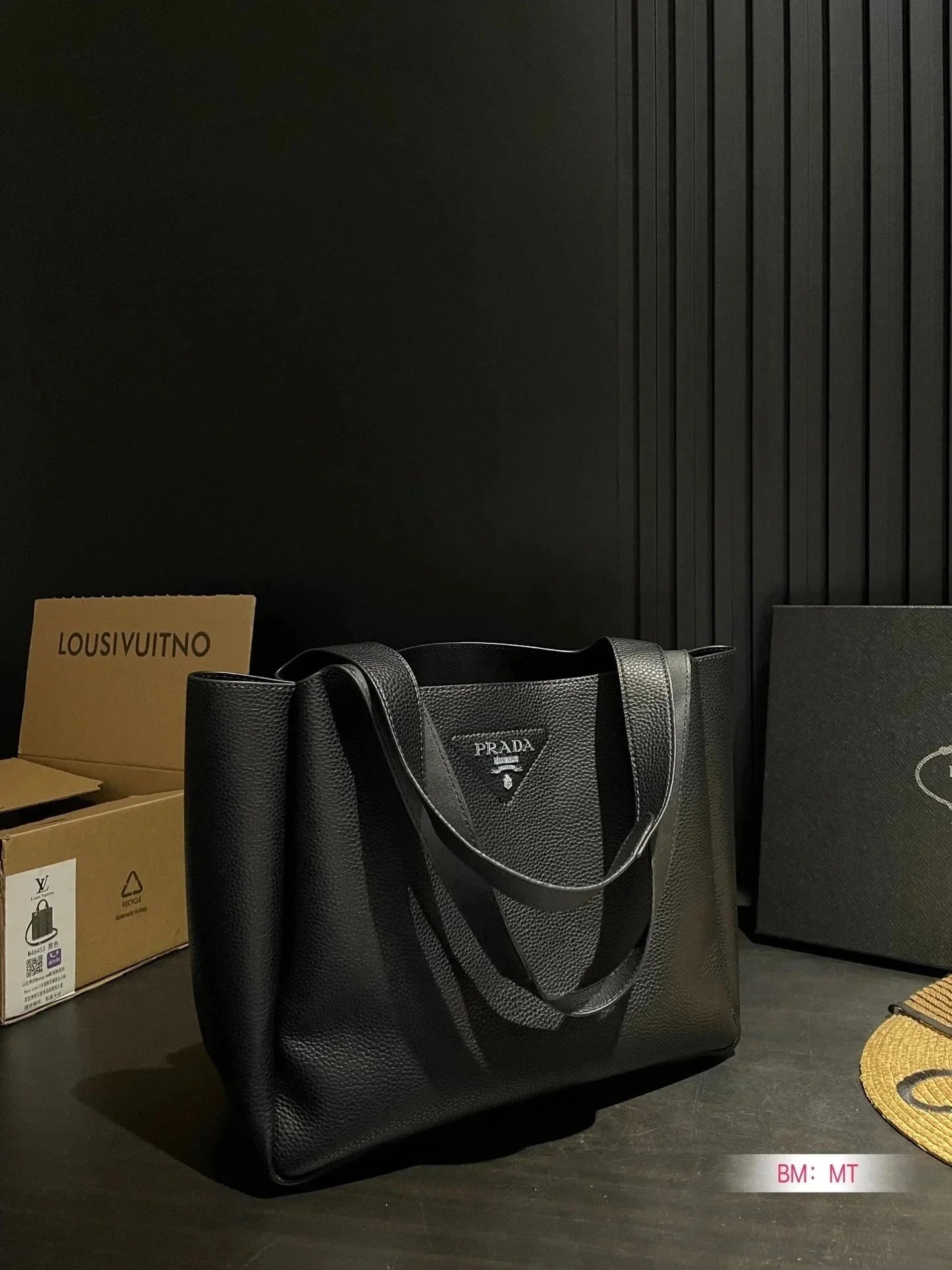 Prada Dino Tote Bag (1BG338)