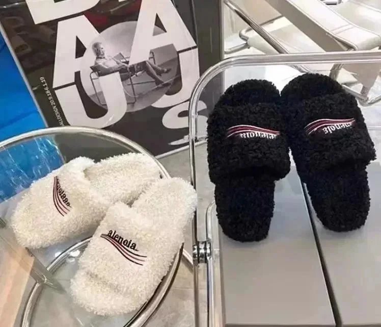 Designer Furry Winter Slippers - Cozy Fluffy Slides, Soft Flat Heel Luxury Sandals