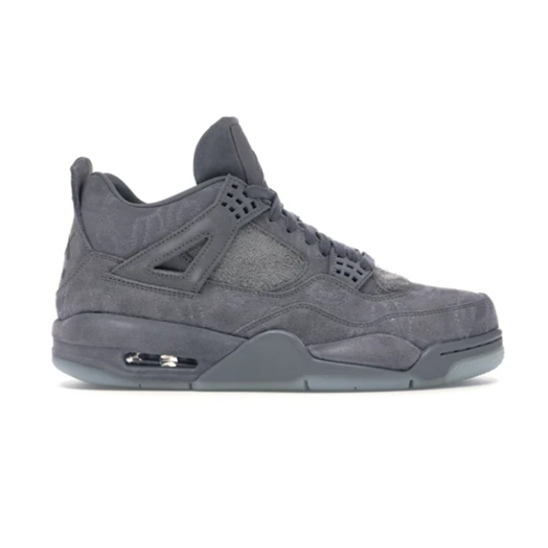 4 Retro KawsFashion sneakers