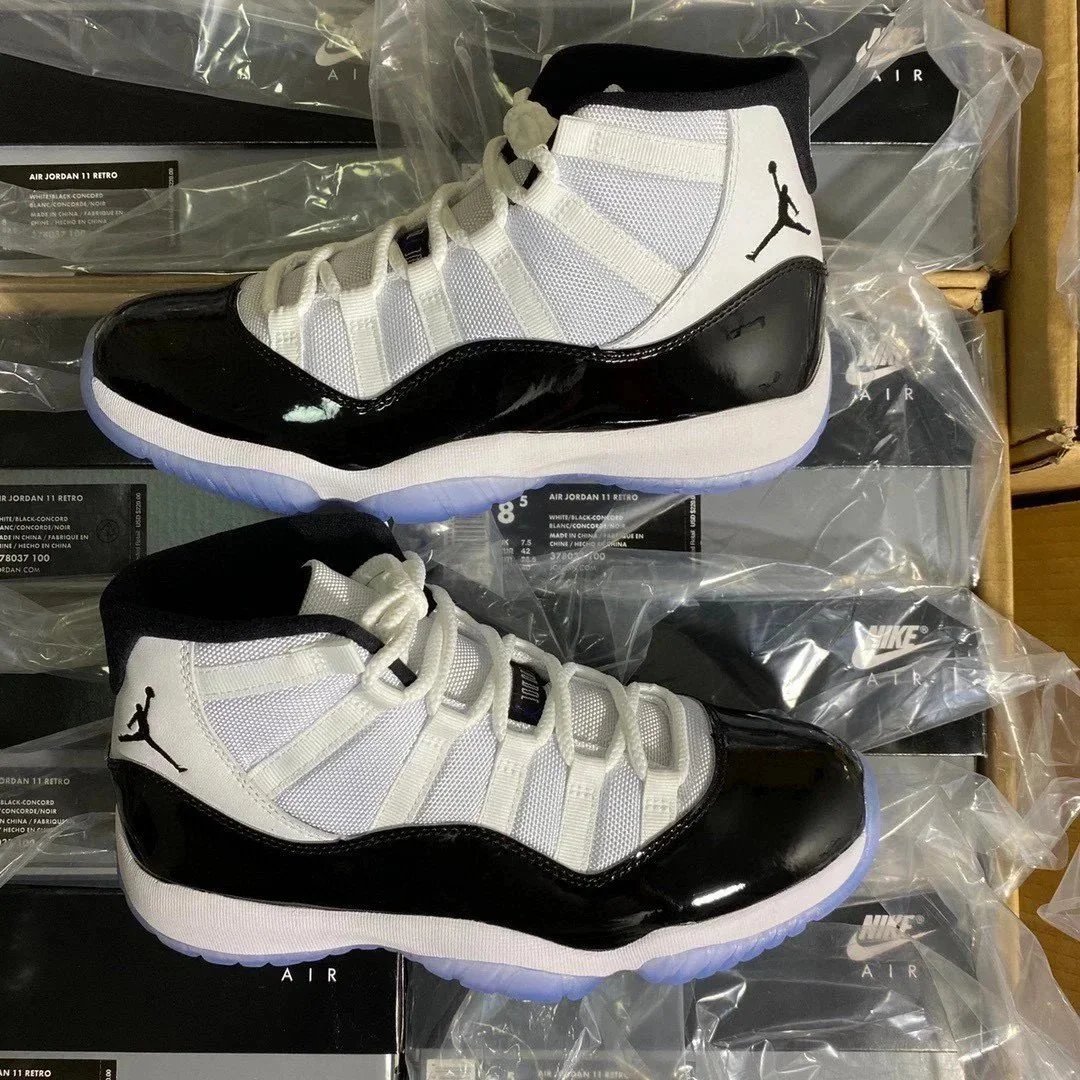 Nike Air Jordan 11 XI Retro Concord Basketball White Black 378037-100