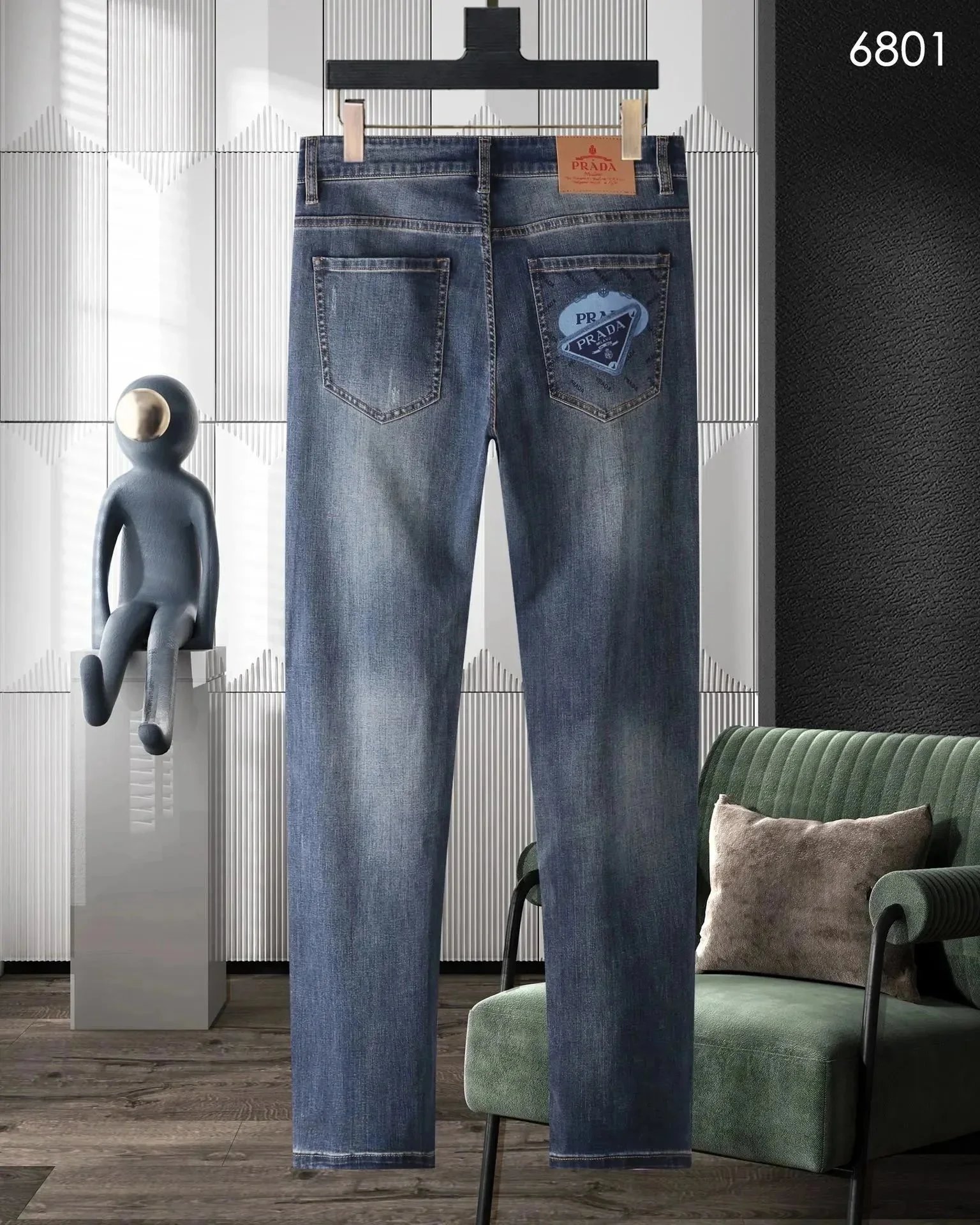 Men's Designer Skinny Jeans - Ripped, Slim Fit, Stacked, Vintage Wash 025