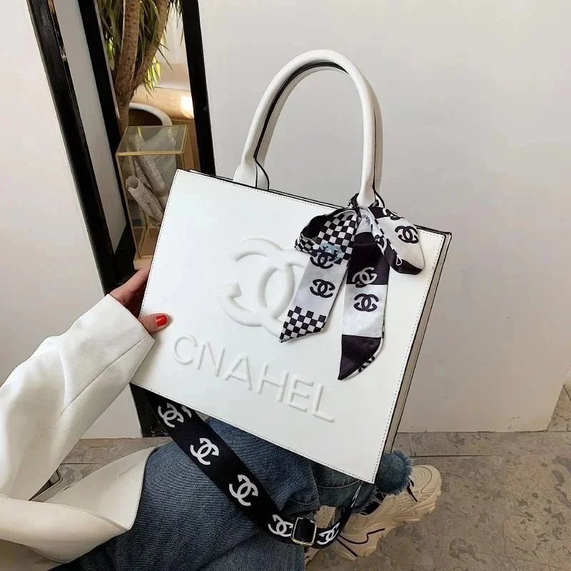 Designer Embossed Leather Tote Bag for Women, High Capacity Handbag with Hard Bottom, Versatile 3D Fashion Handbag
