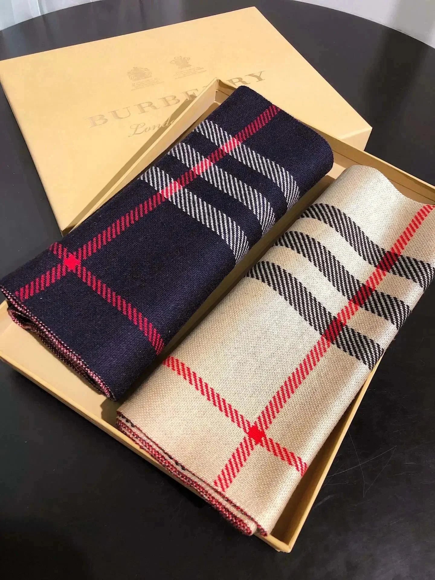 womens designer scarf Thick Warm scarf luxury winter luxury designer Fashion scarf designers classic scarfs designer Plaid scarves New Scarf Embroidered ca