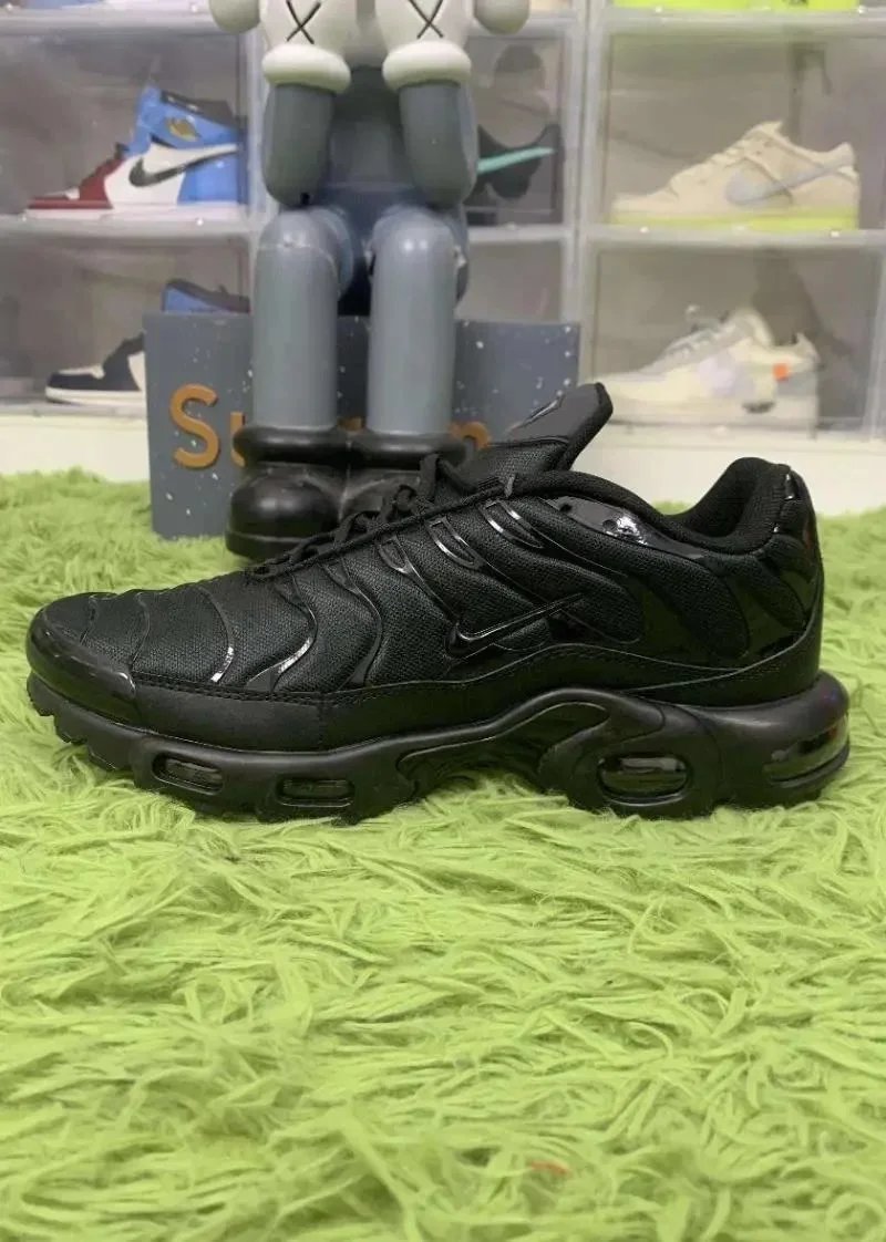 Nike Air Max Plus