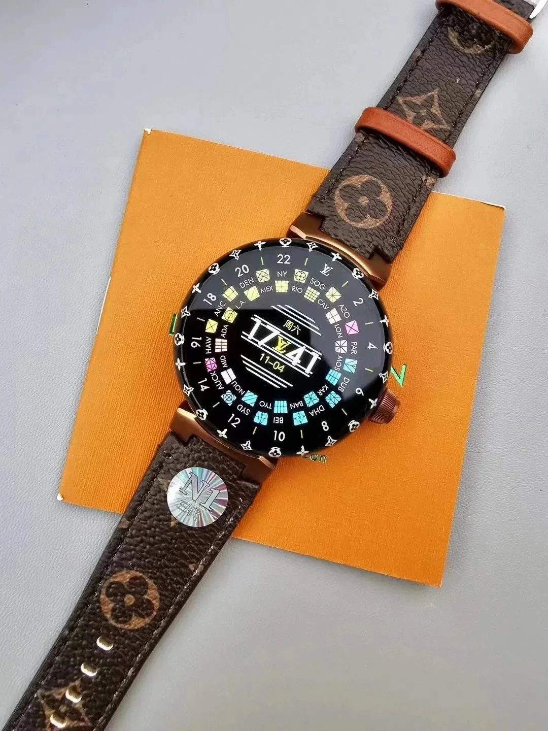 Tumbourg Horizon Light Up Mad Black Case Product Number QAD01Z Strap R15136