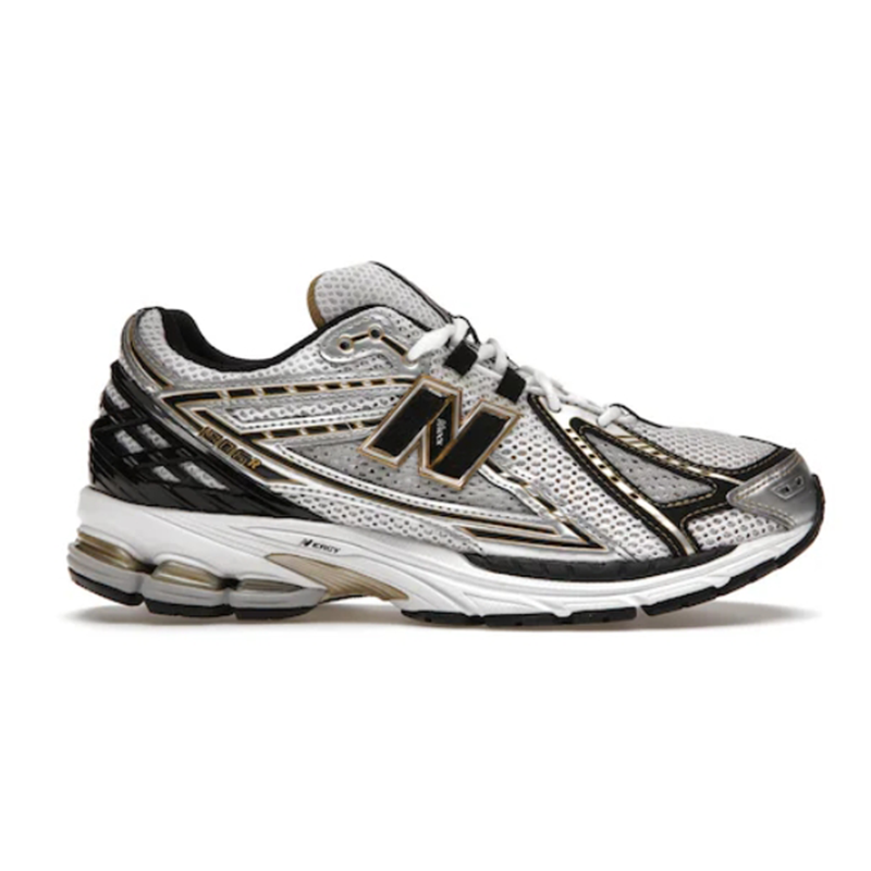 1906R White Metallic GoldFashion sneakers