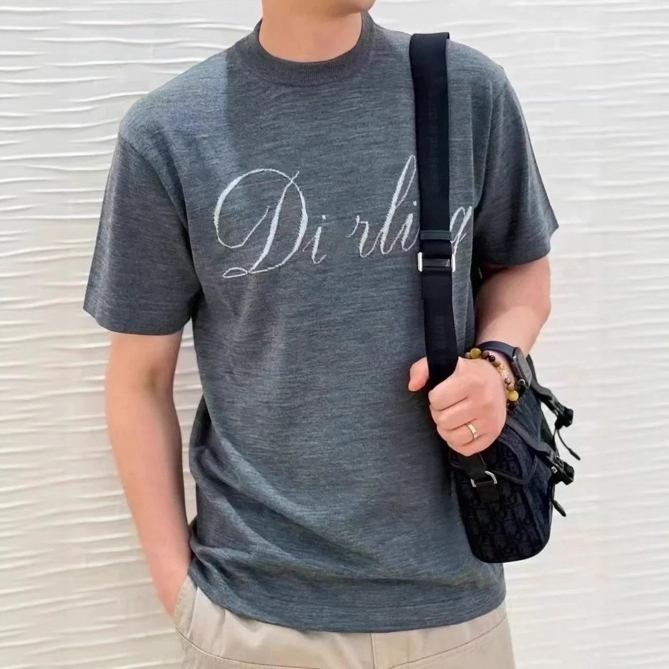 DI家冬季新款色织字母毛织针织衫短袖T恤男女