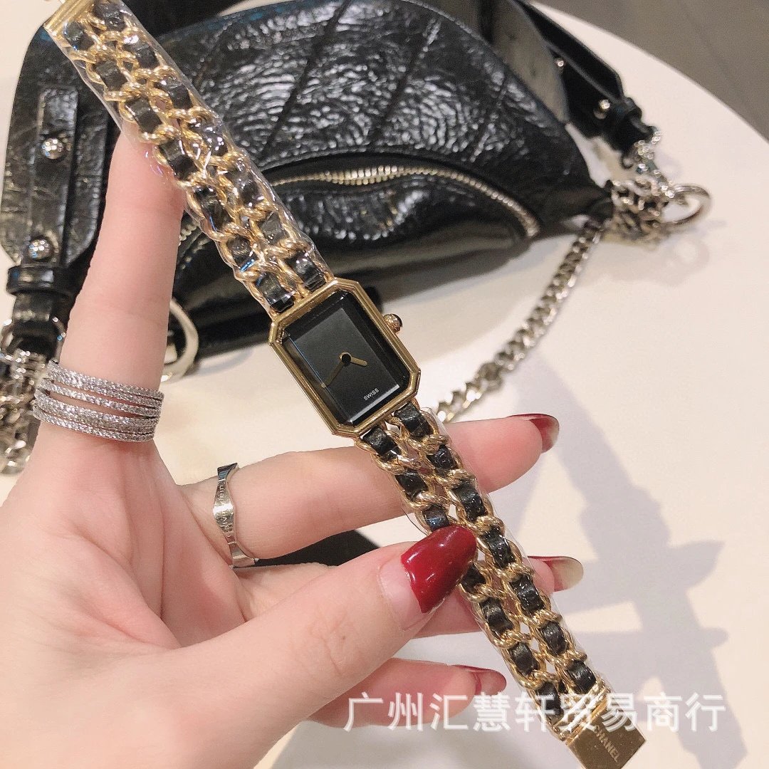 小香家奈儿编织带方形石英精钢石英女款手表