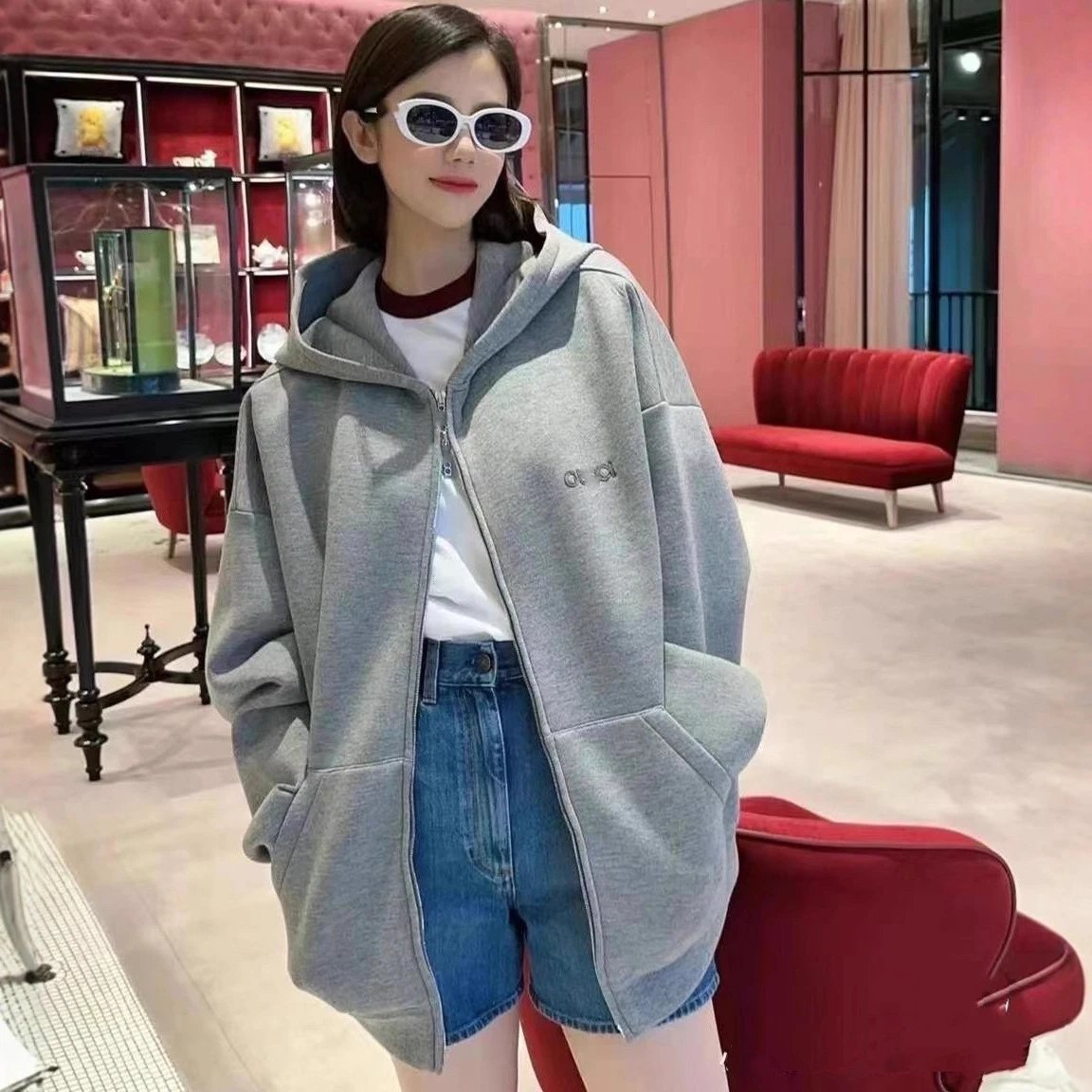 本GU家立体刺绣拉链太空棉连帽卫衣开衫外套男女