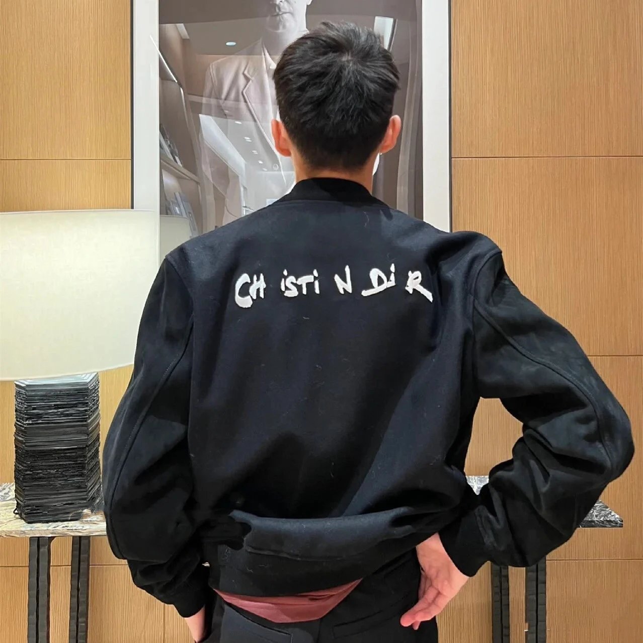 2025秋冬新款DI家字母刺绣LOGO纯色棒球服夹克外套男