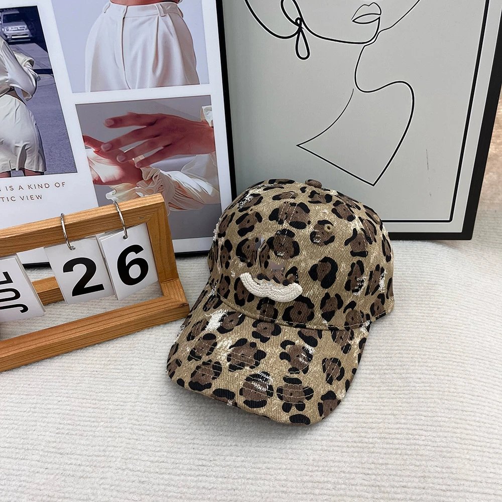 小香鸭舌帽双C豹纹破洞磨毛鸭舌帽女加大加深新款帽子