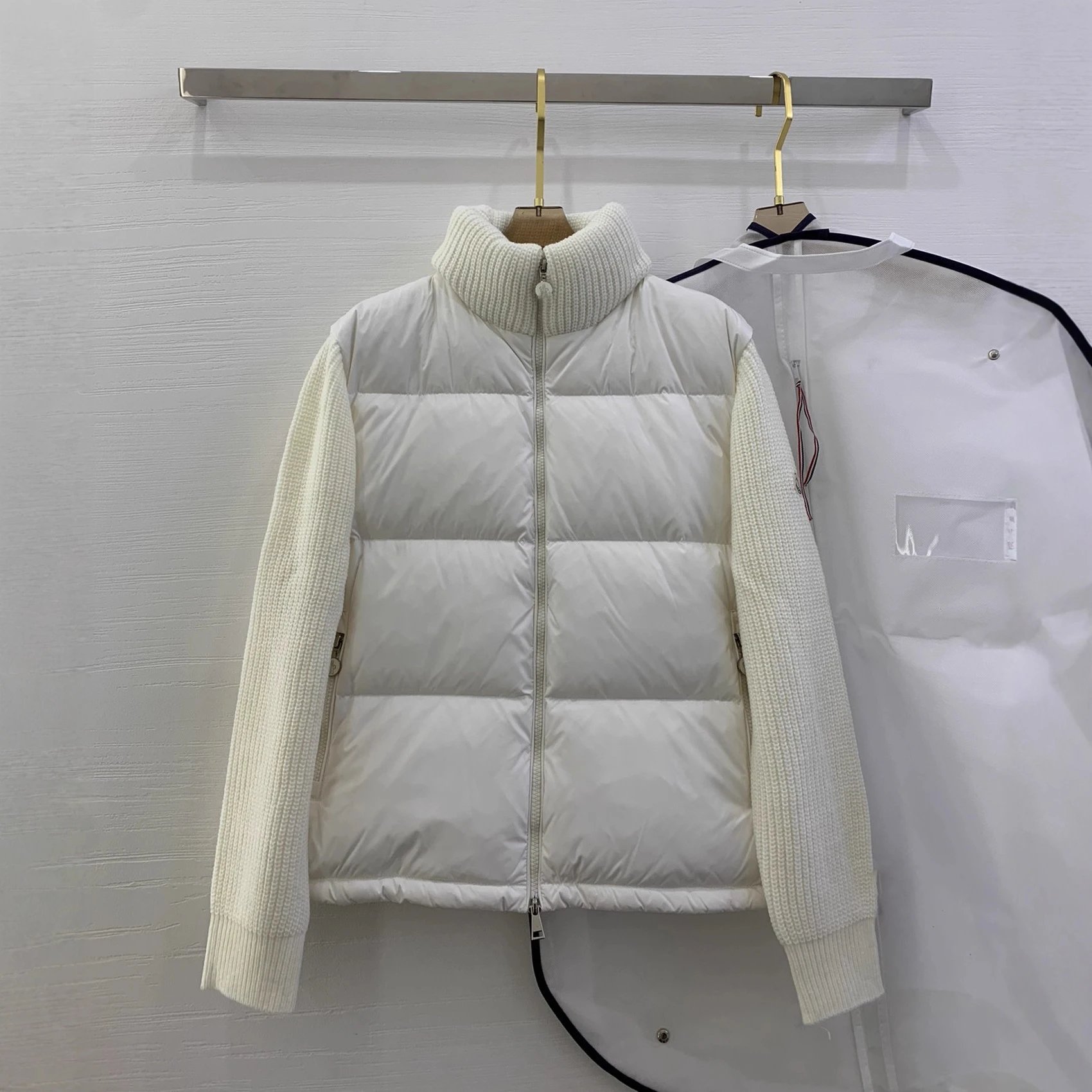 M蒙家女士拼接毛线立领针织衫90白鸭绒羽绒服外套