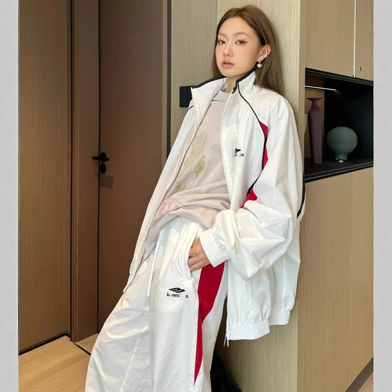 巴黎B家走秀款白红拼接运动校服冲锋衣风衣夹克外套裤子套装
