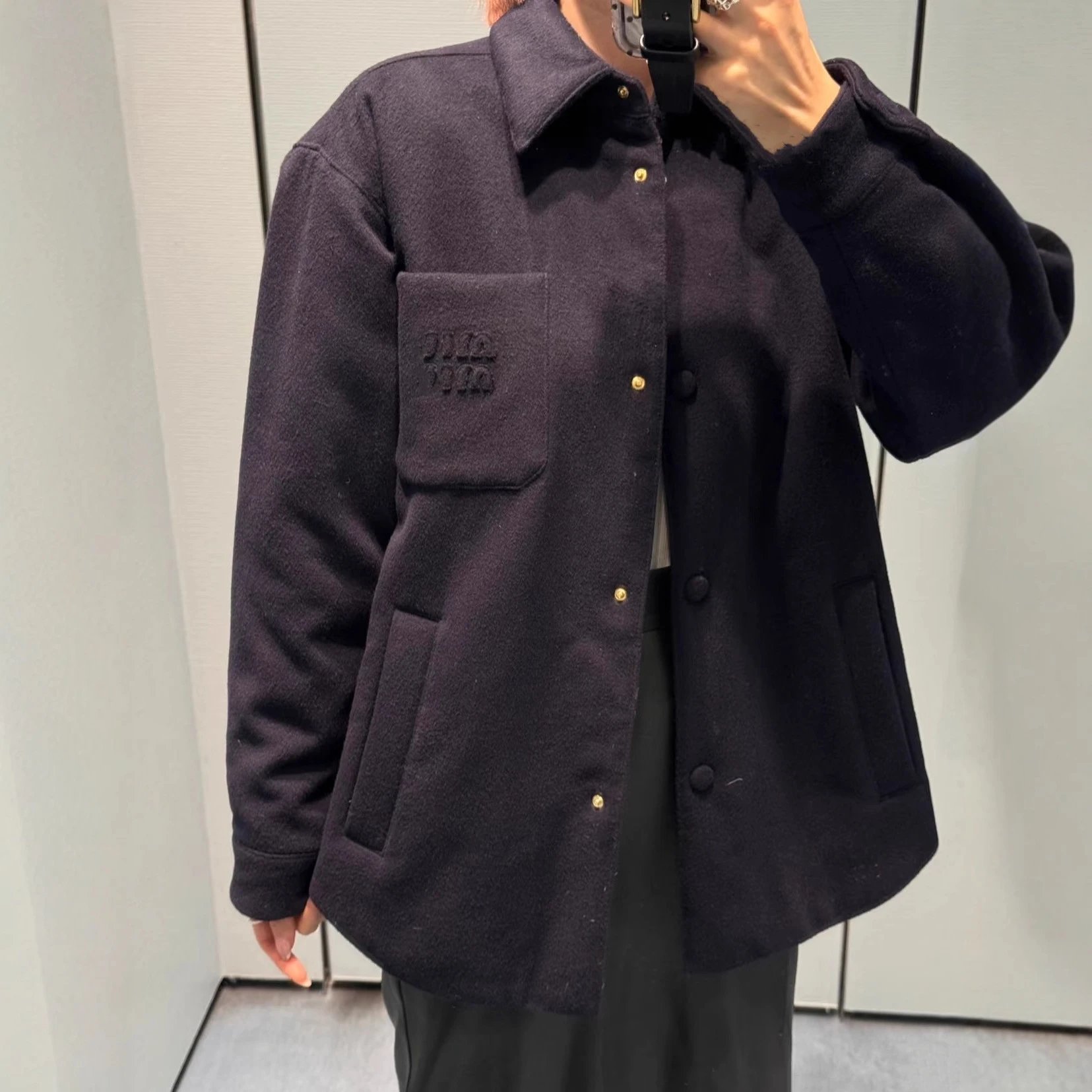 MIU缪家胸前口袋白鸭绒羽绒服纽扣夹克外套男女
