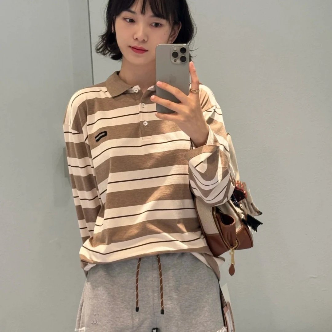 版早春新款MIU缪家网红新品标识徽标贴饰翻领长袖T恤男女