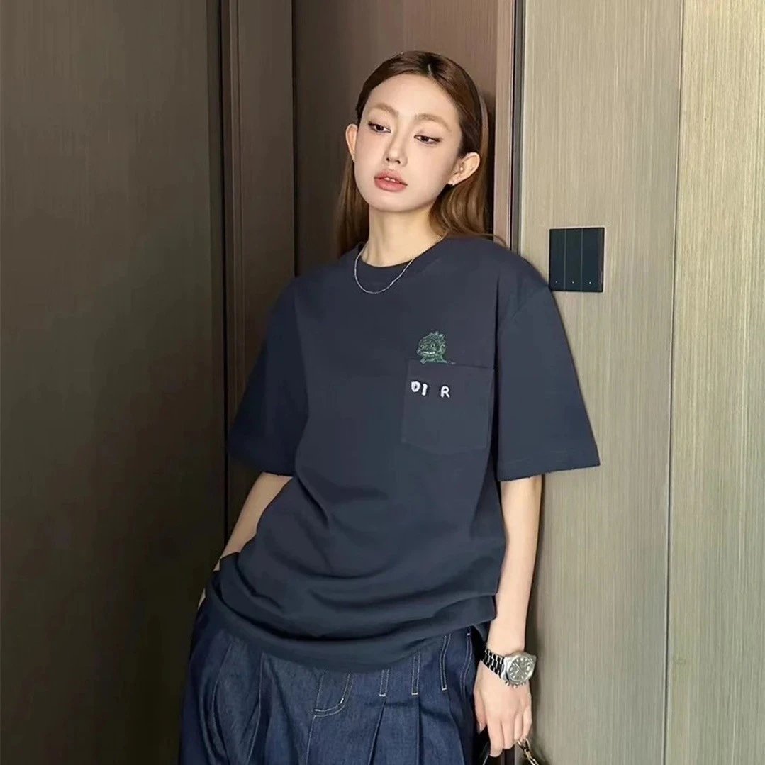南油高货夏季新款D家小红书网红款口袋小恐龙男女宽松短袖T恤