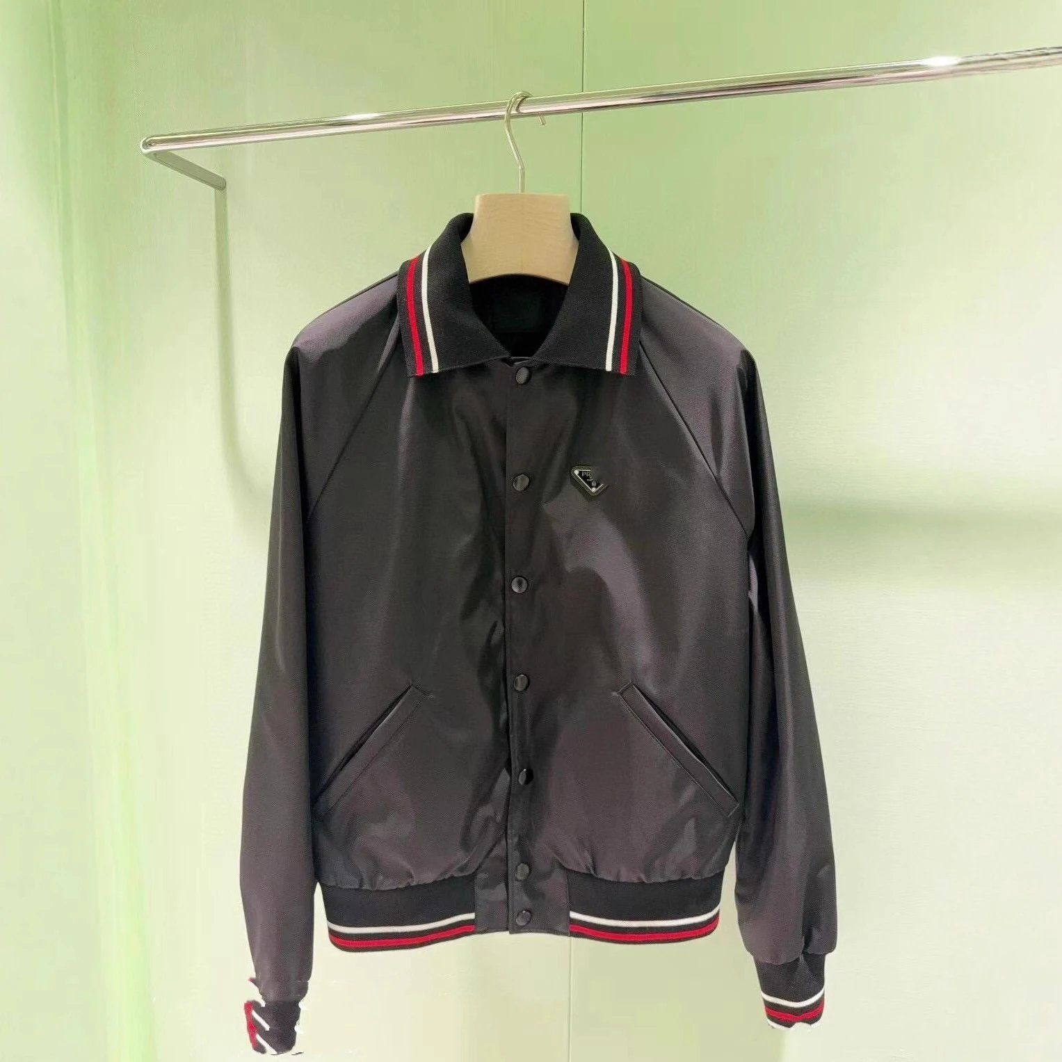 2025早秋新款P家三角铁标拼色螺纹小翻领棒球服夹克外套男女