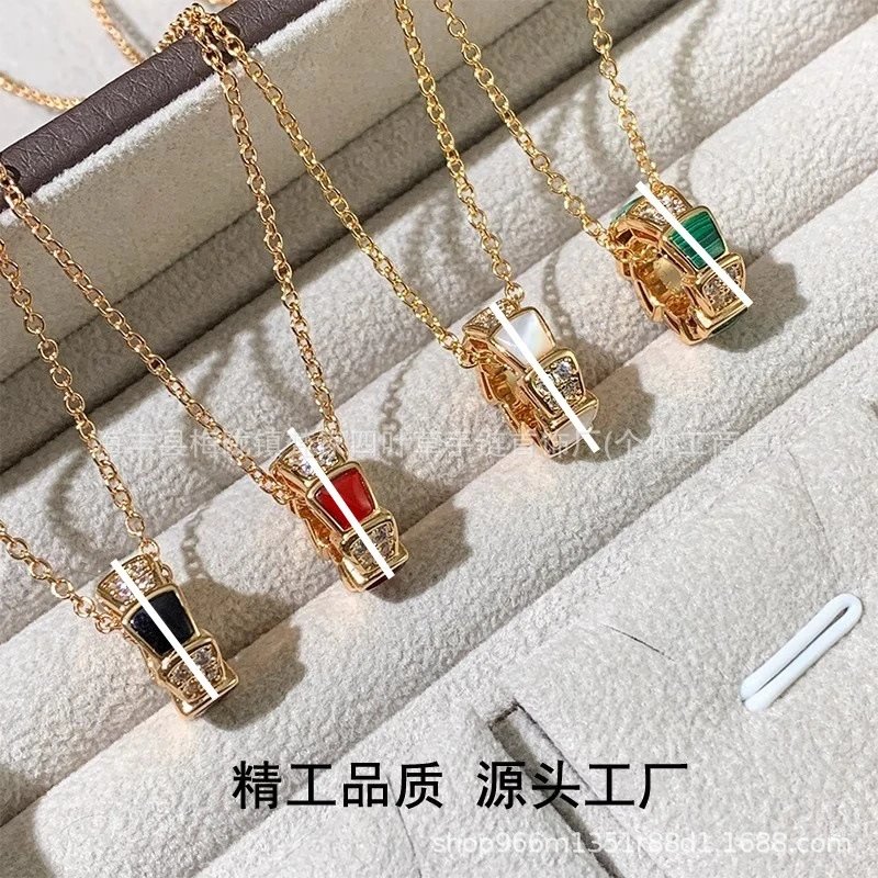 宝家蛇形项链女镀18K玫瑰v金三圈蛇头骨锁骨链满钻吊坠轻奢